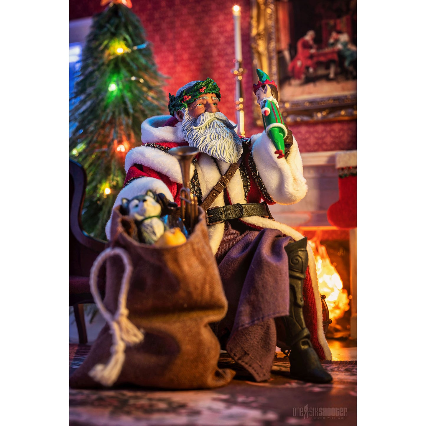Figura Obscura: Father Christmas figure