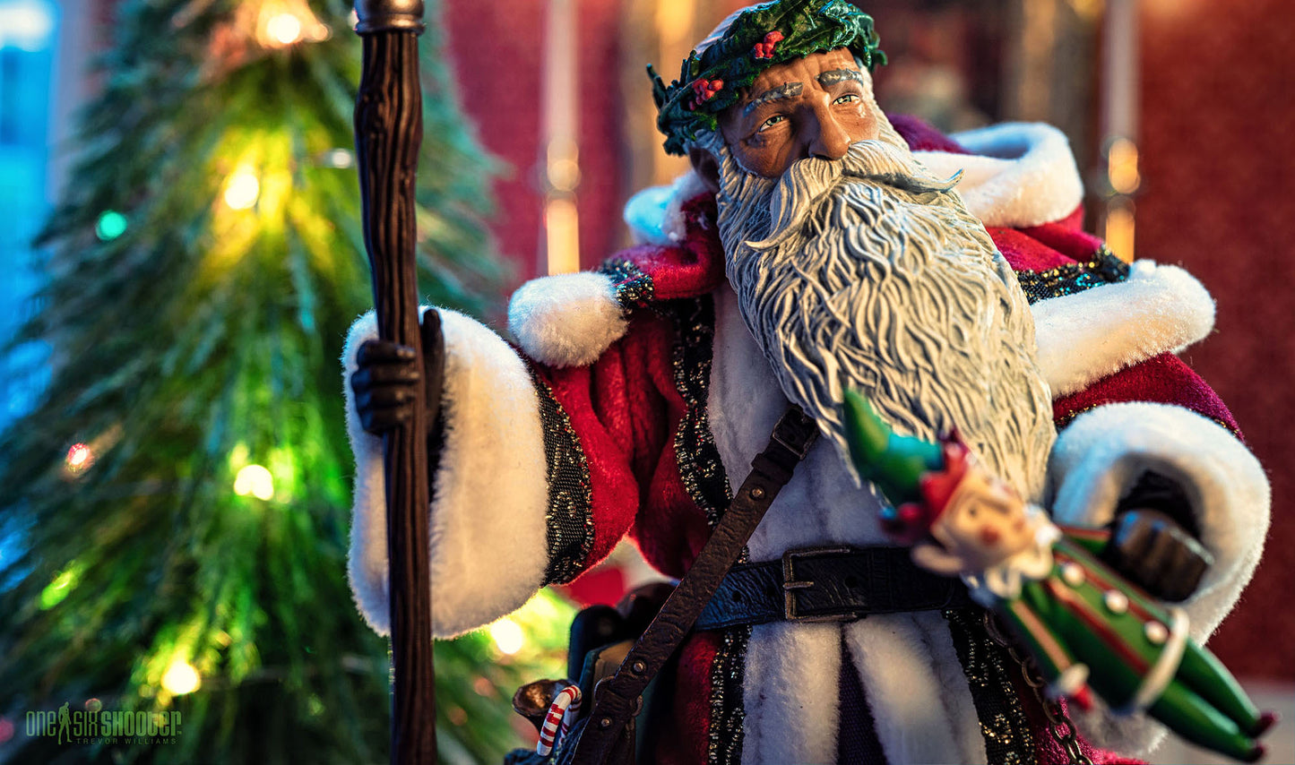 Figura Obscura: Father Christmas figure