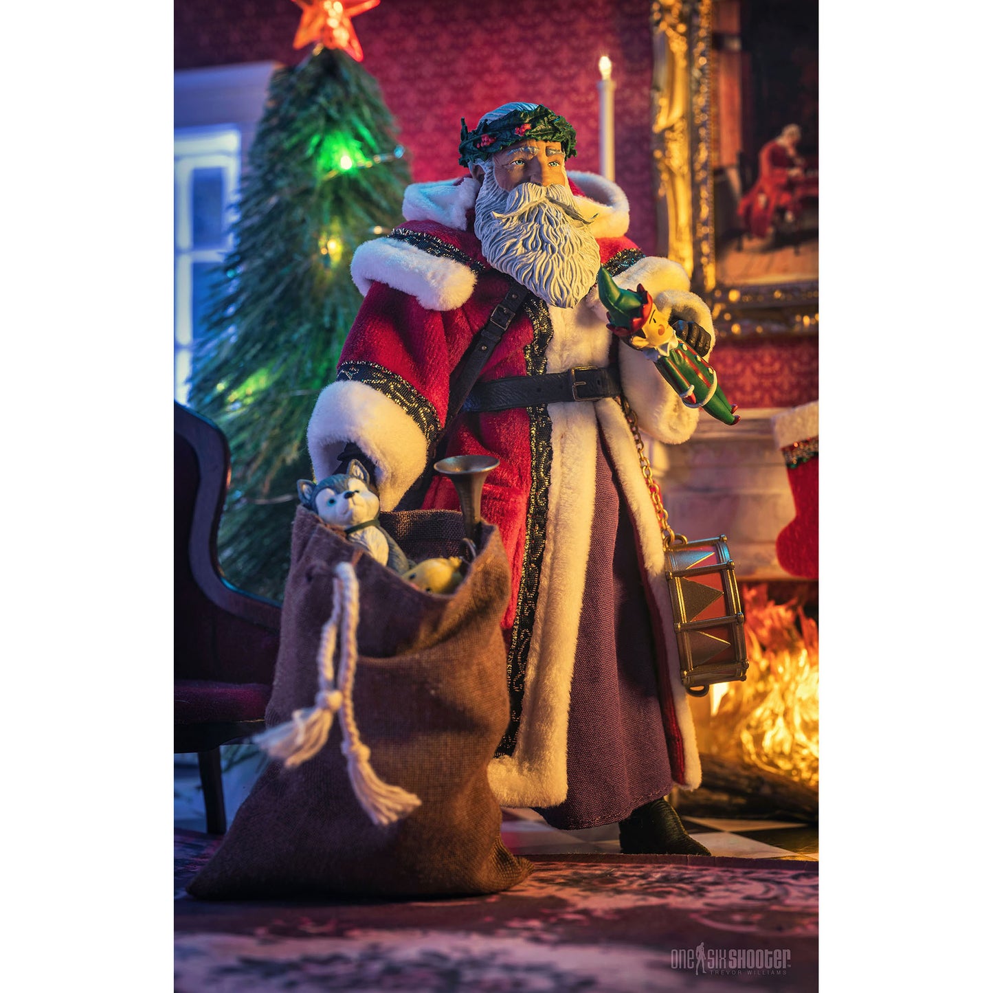 Figura Obscura: Father Christmas figure